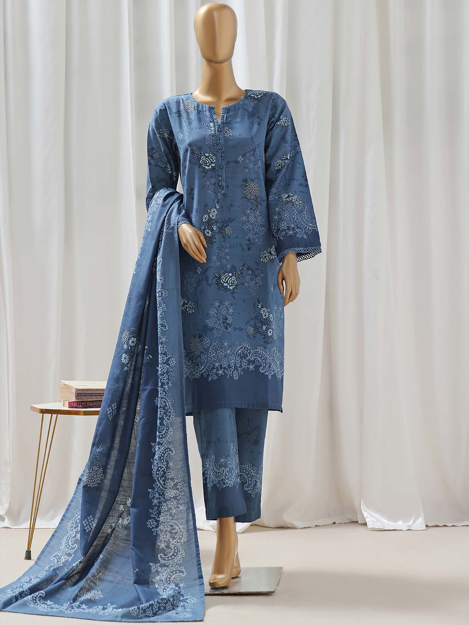 Sadabahar Printed Winter Khaddar 3-Piece Suit - Blue