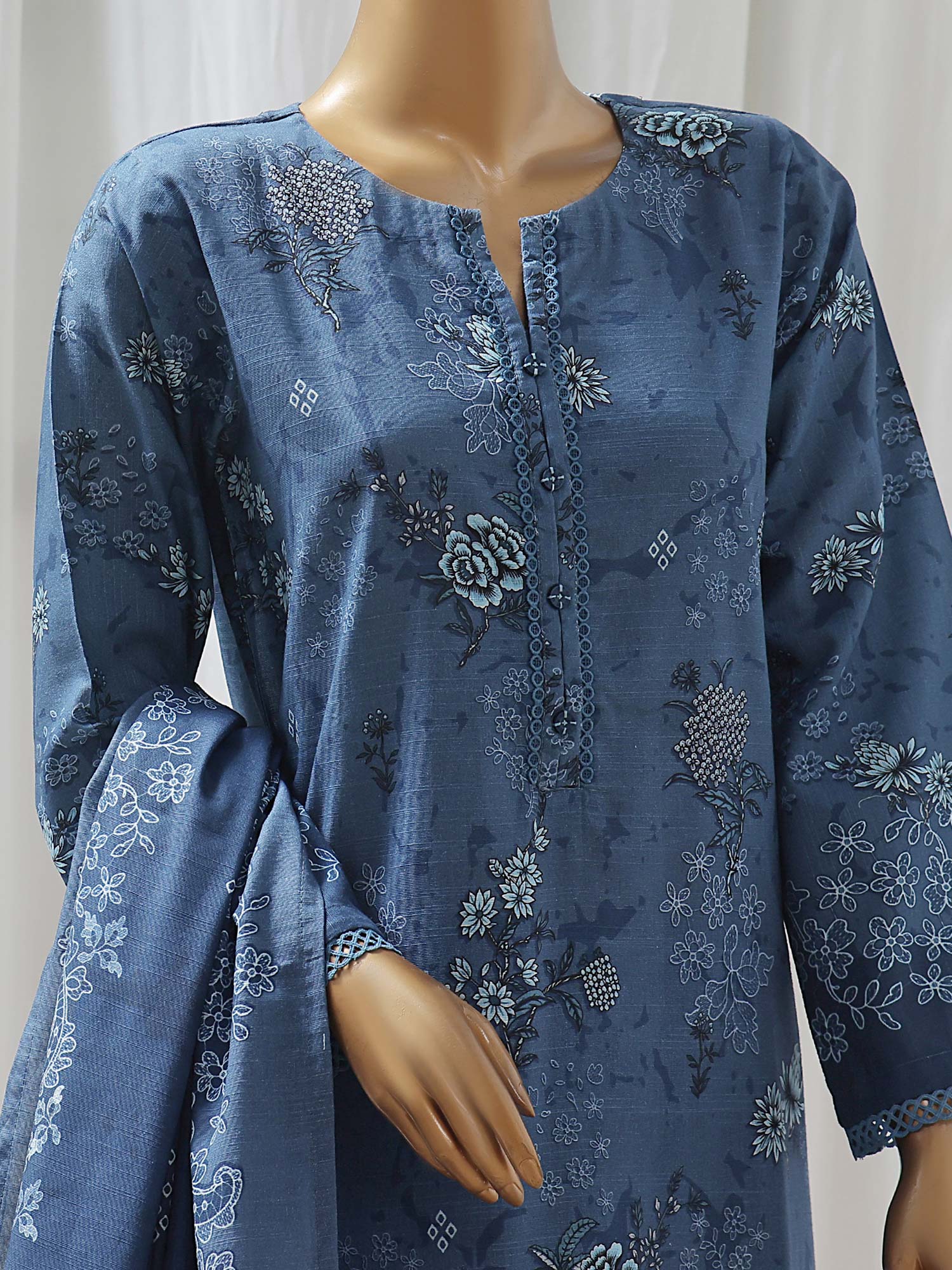 Sadabahar Printed Winter Khaddar 3-Piece Suit - Blue