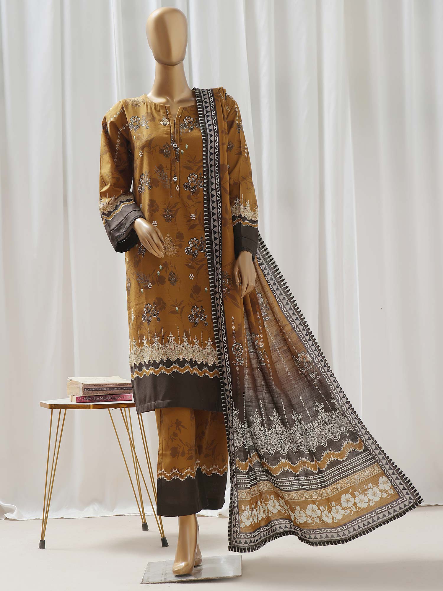 Sadabahar Printed Winter Khaddar 3-Piece Suit - Mustard