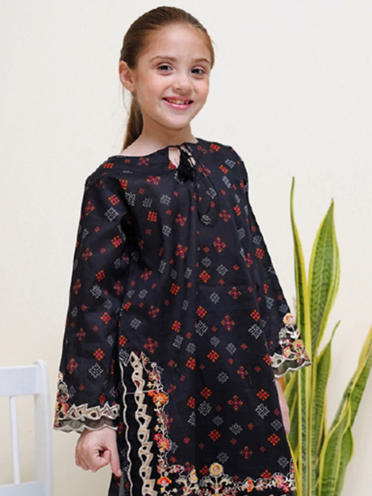 Kids Black Coords Embroidered Lawn 2-Piece Suit