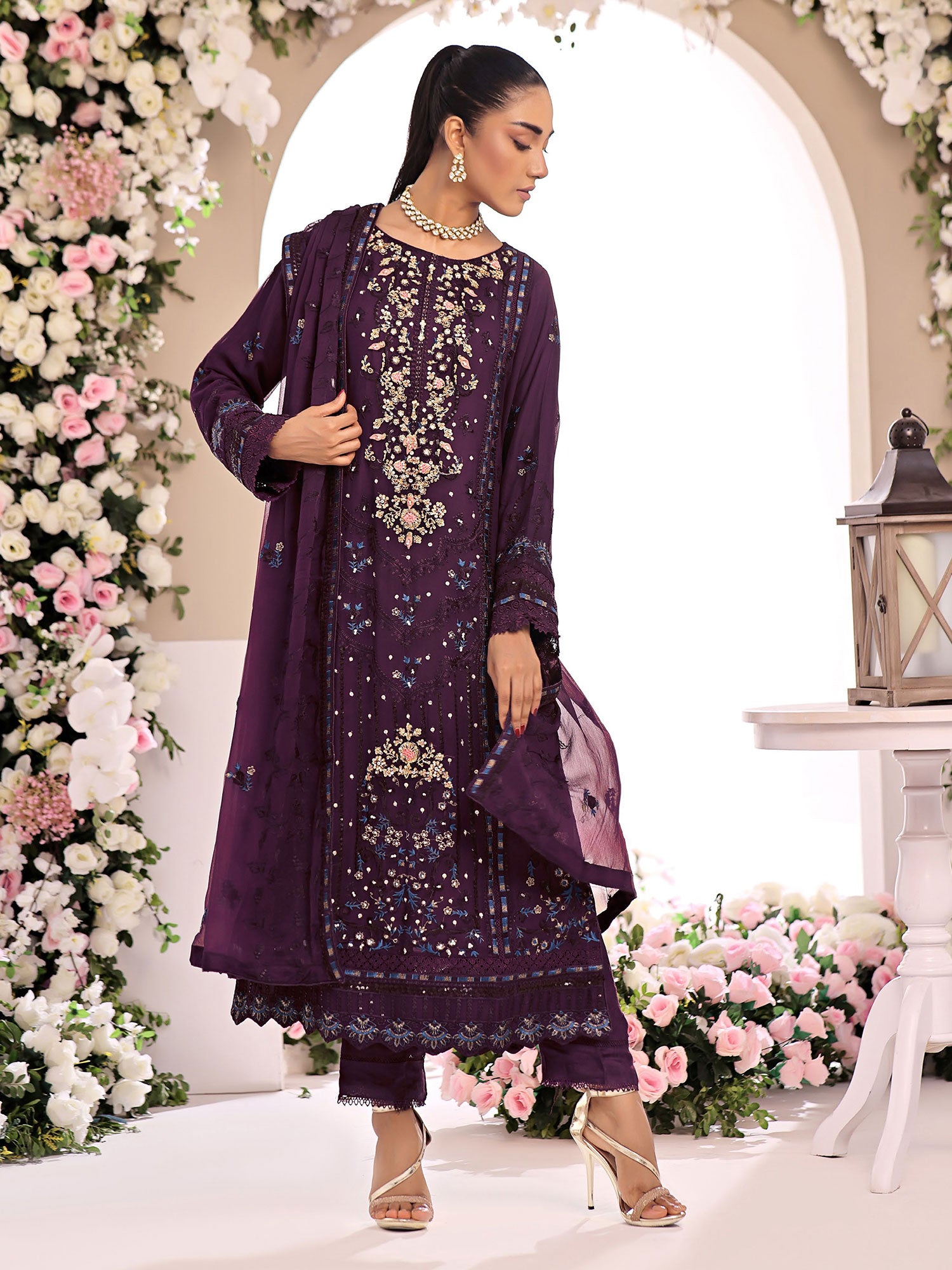 Wardah Uzair "Allure" Luxury Pret Embroidered Chiffon Suit - Sheen