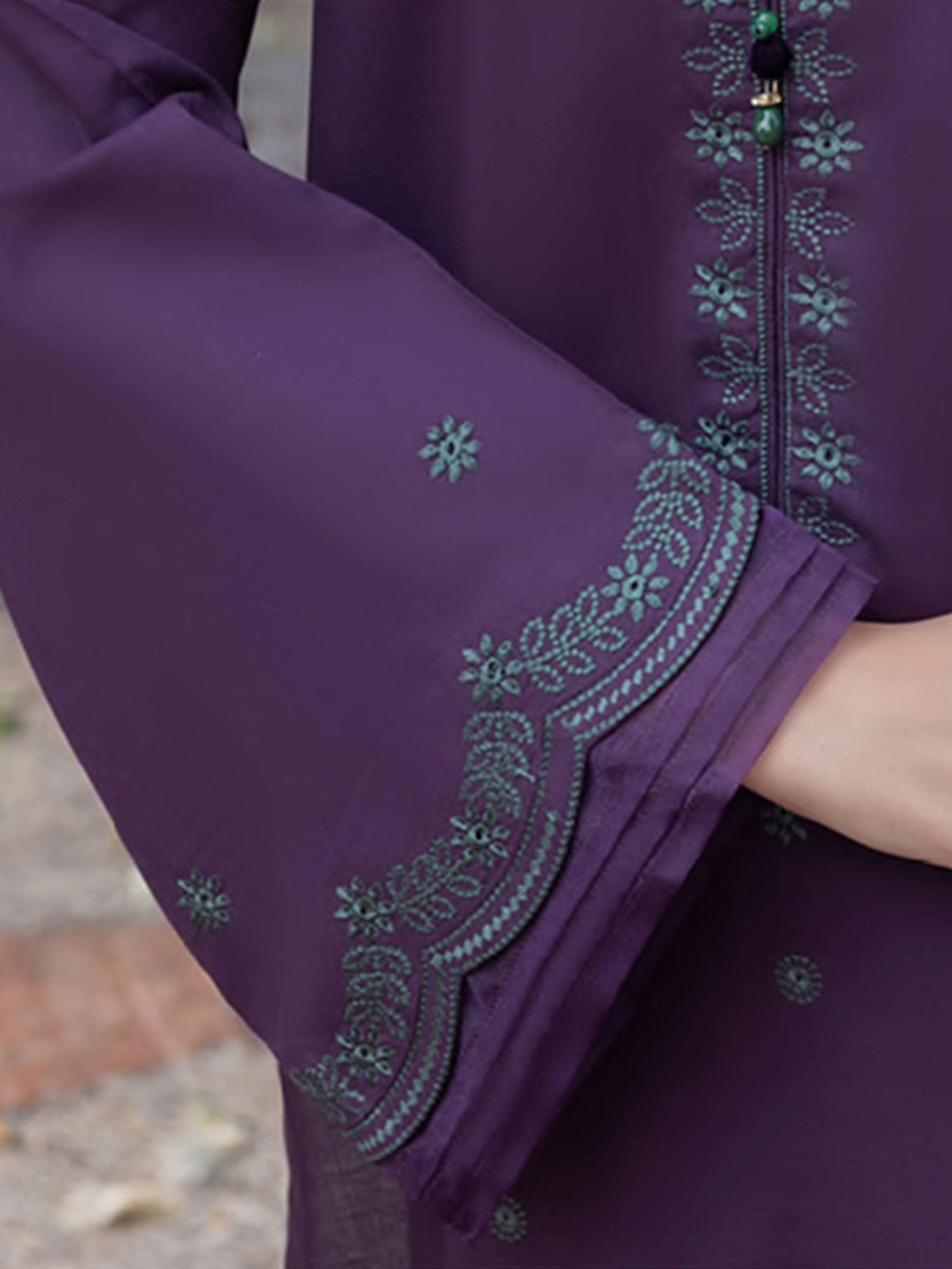 Casual Lite "Wabasta" Embroidered Winter Linen Suit - Purple