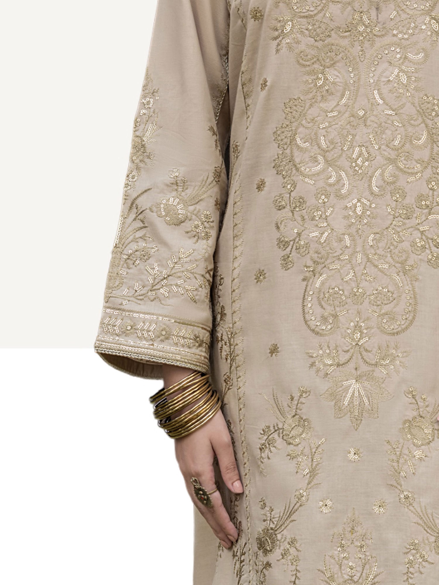 Casual Lite "Wabasta" Embroidered Winter Linen Suit - Beige