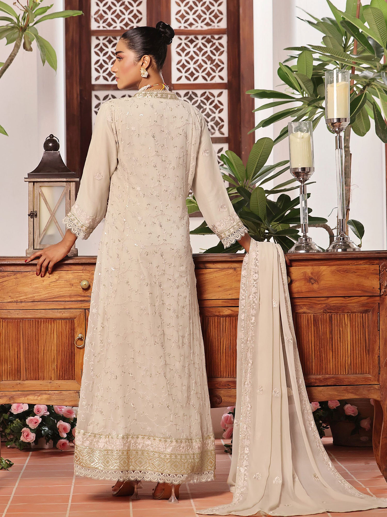 Wardah Uzair "Dil Ruba" Luxury Embroidered Chiffon Gown Suit - Noor