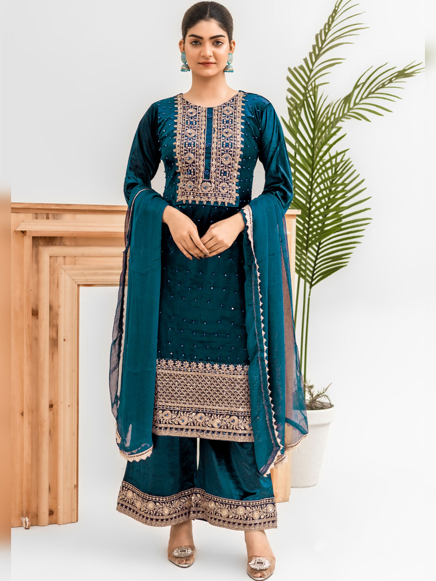 Rangz Teal Velvet Embroidered 3-Piece Suit