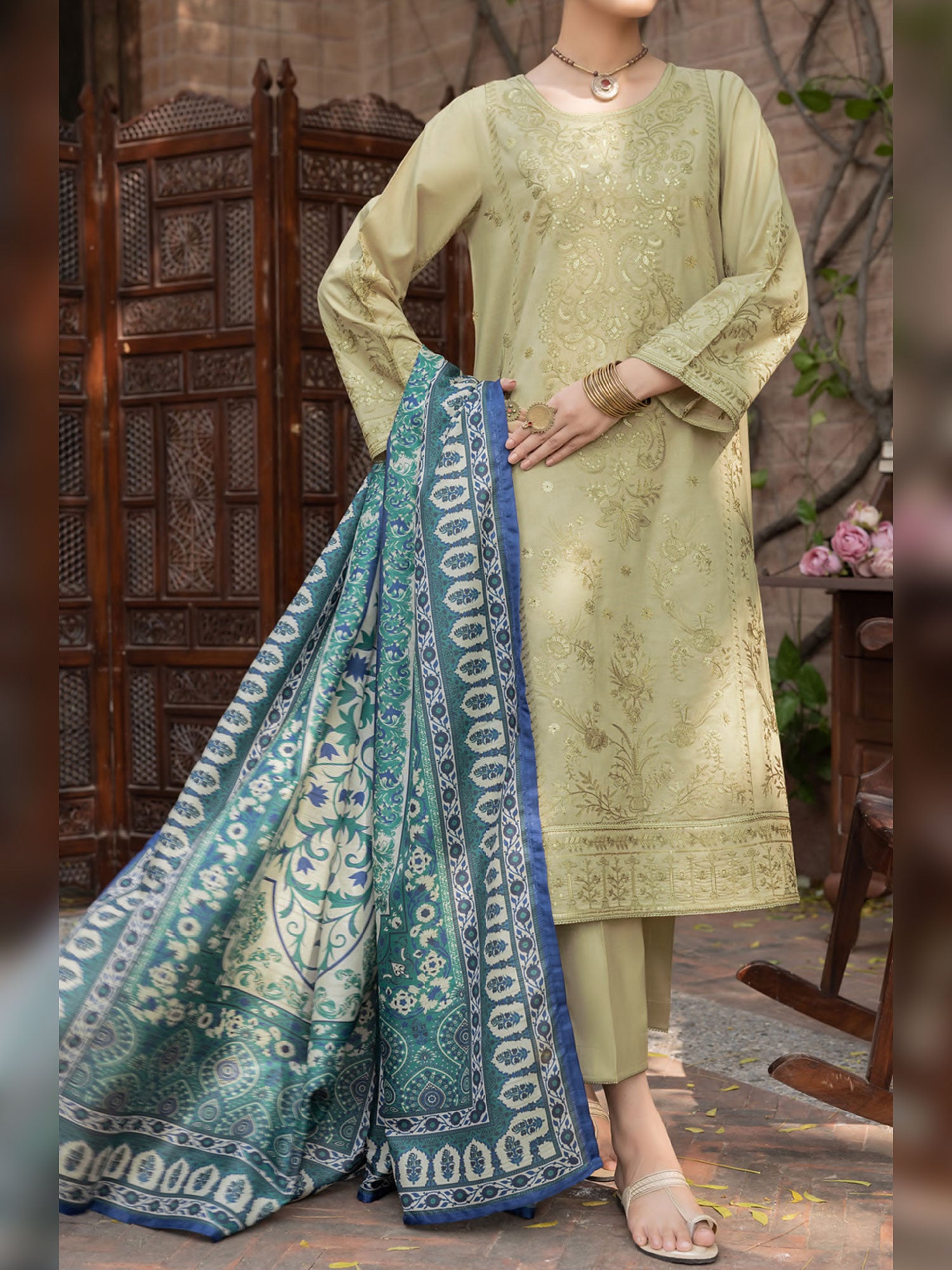 Casual Lite "Wabasta" Embroidered Winter Linen Suit - Beige-Green