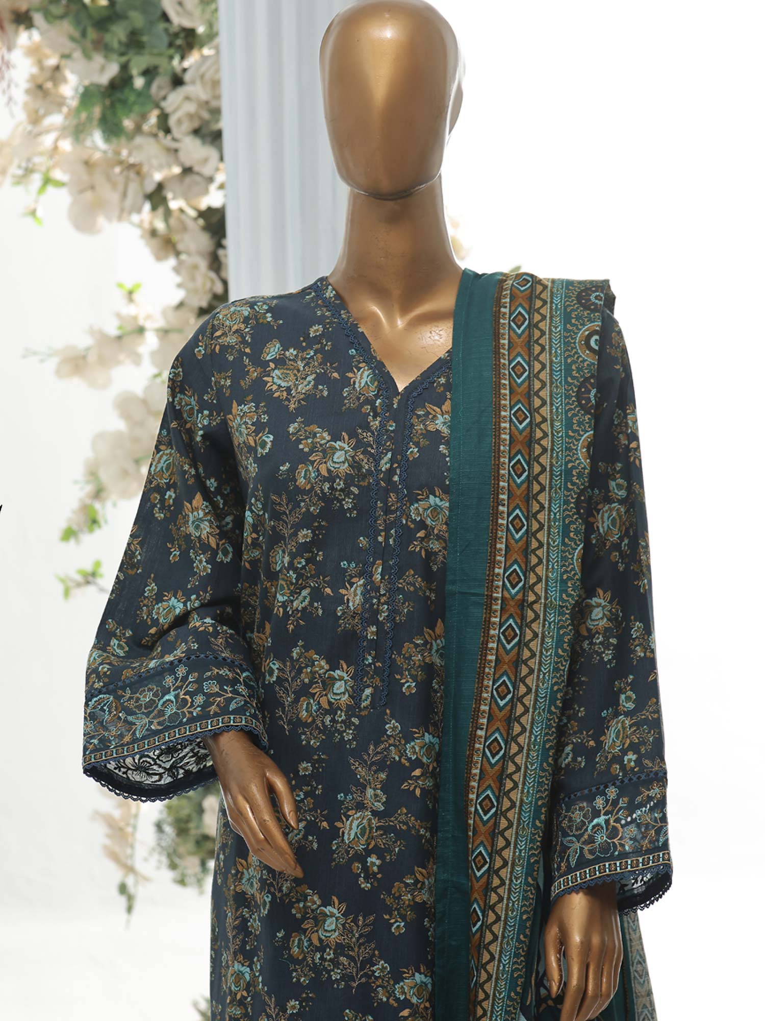 Bin Saeed Chikankari Embroidered Winter Khaddar Suit - Zinc & Green