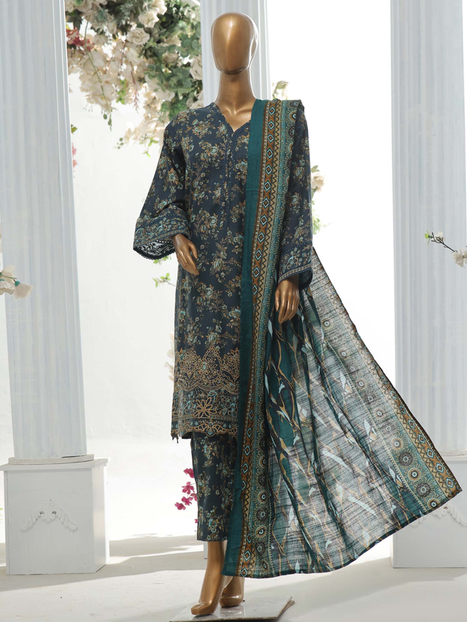 Bin Saeed Chikankari Embroidered Winter Khaddar Suit - Zinc & Green