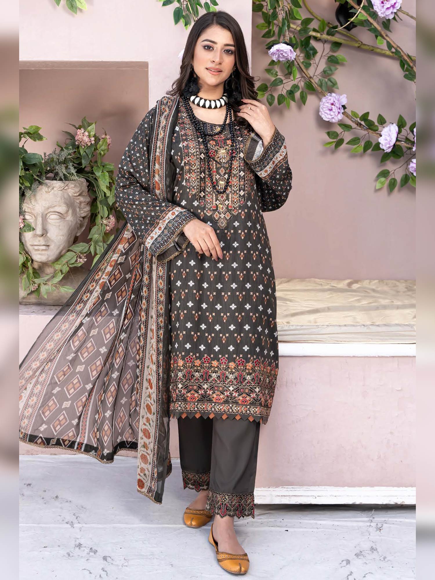 Munira Jacquard Linen Dark Brown Suit (MSL-04)