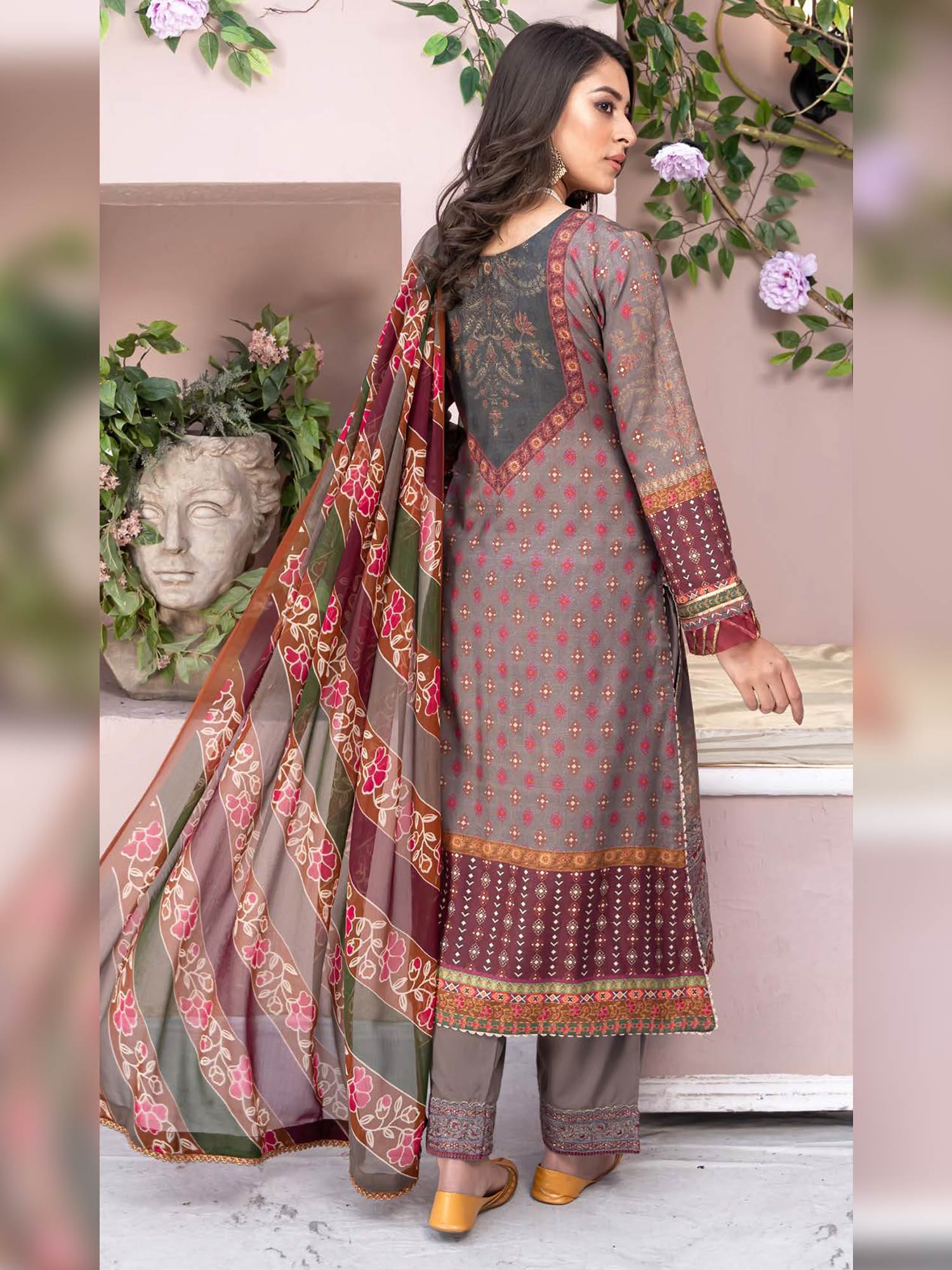 Munira Jacquard Linen Brown Suit (MSL-03)