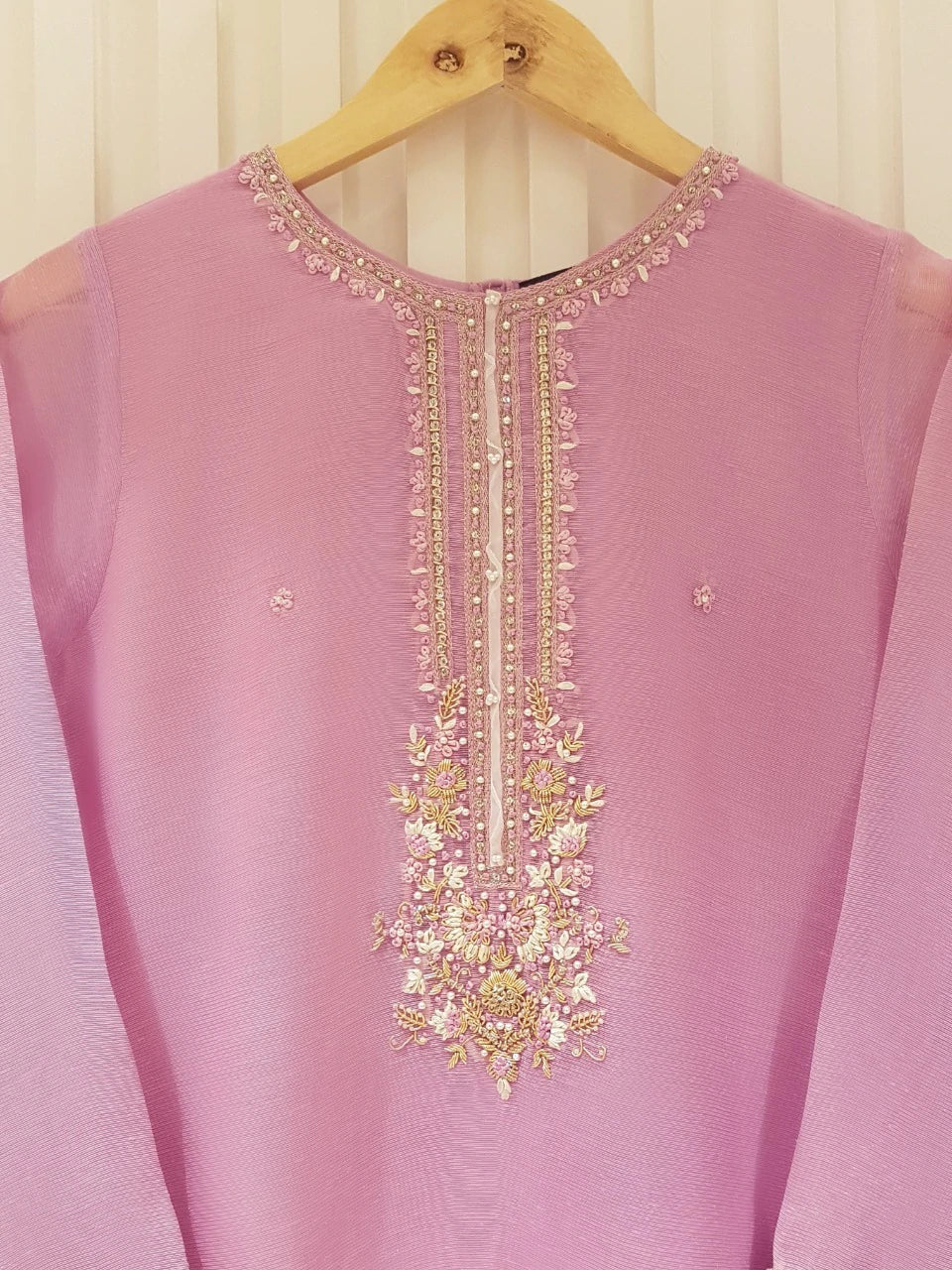 Agha Noor Pink Karandi 2-Piece (Shirt + Dupatta) Suit